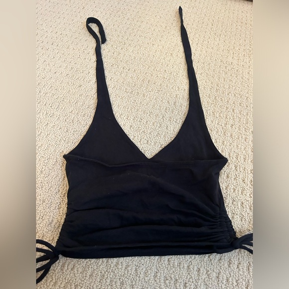 Hollister Halter Tank Top - Picture 2 of 3